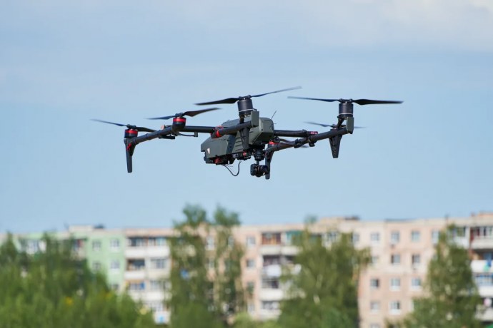 Более 150 атак дронов и обстрелов зафиксировали в Белгородской области