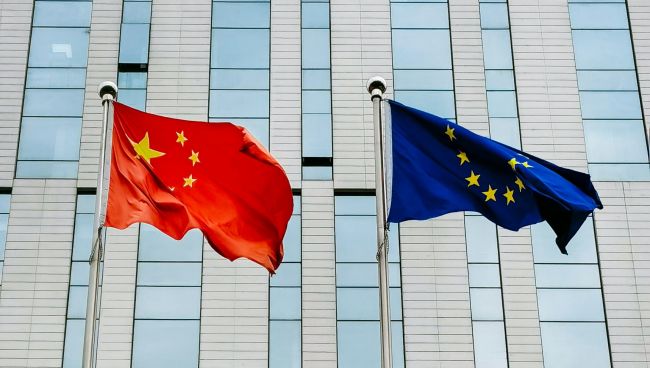Bloomberg: Китай предпримет ответные меры на торговые ограничения ЕС Bloomberg: Китай предпримет ответные меры на торговые ограничения ЕС