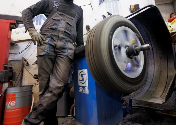 Минтранс Подмосковья: Менять резину следует при устойчивом похолодании до +7