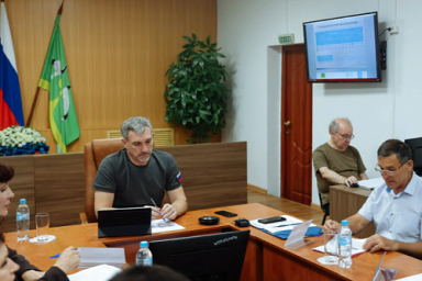 В Ромненском округе обсудили трудоустройство и медицинскую реабилитацию ветеранов СВО