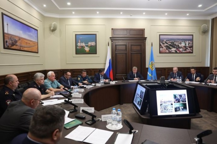 Вопросы пограничного контроля на железной дороге обсудили в Астрахани