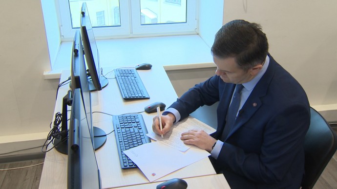 Александр Беглов: Ветераны СВО в Петербурге трудоустраиваются в городские организации, военкоматы и органы власти, получают дополнительное образование