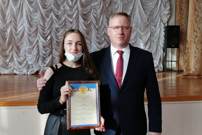 Не забудьте поздравить: день рождения у главы Каменского района Александра Помогайбо!