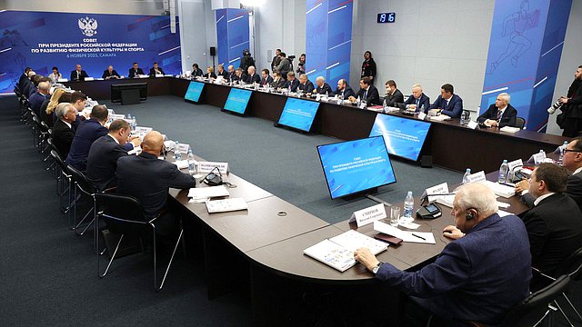 Депутаты приняли участие в заседании Совета по развитию физической культуры и спорта под руководством Президента России Депутаты приняли участие в заседании Совета по развитию физической культуры и спорта под руководством Президента России