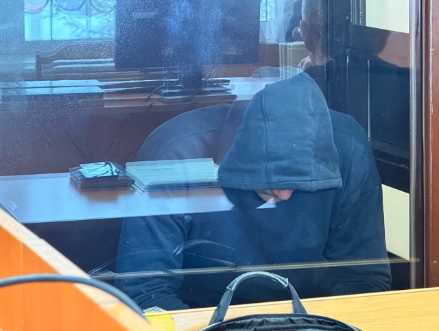 Начальник отдела Управления автомобильных дорог Мордовии обвиняется в получении взятки почти в 1,5 млн рублей Начальник отдела Управления автомобильных дорог Мордовии обвиняется в получении взятки почти в 1,5 млн рублей
