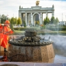 Фонтаны на Центральной аллее ВДНХ подготовили к зиме