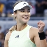 Калинская в слезах покинула стадион после поражения от Швёнтек на US Open - 2025