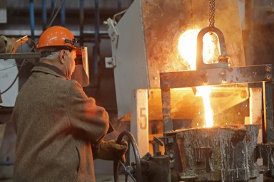 В МЭР хотят создать стабильные налоговые условия для обрабатывающих отраслей