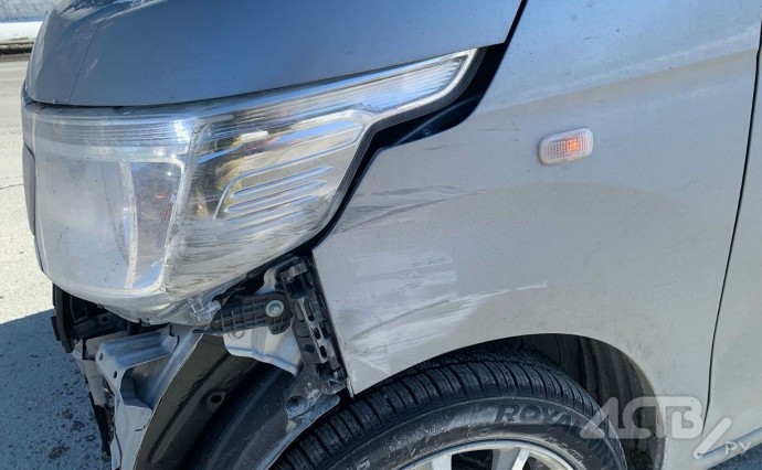 Очевидцев столкновения Honda N-WGN  и Toyota Land Cruiser Prado ищут в Южно-Сахалинске