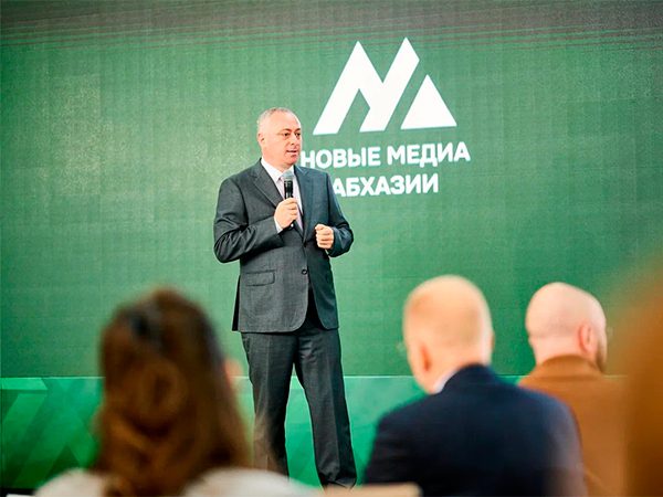 Российские медиаспециалисты начали обучать абхазских коллег Российские медиаспециалисты начали обучать абхазских коллег