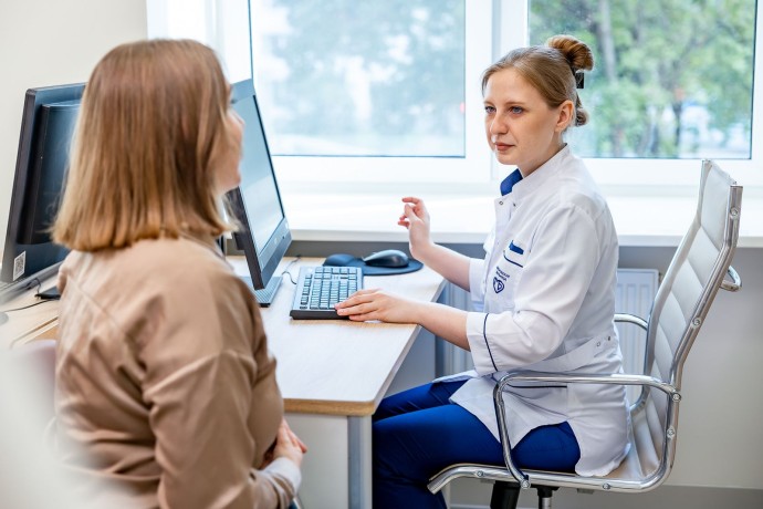 Большинство россиян не доверяют медицинским советам ИИ Большинство россиян не доверяют медицинским советам ИИ