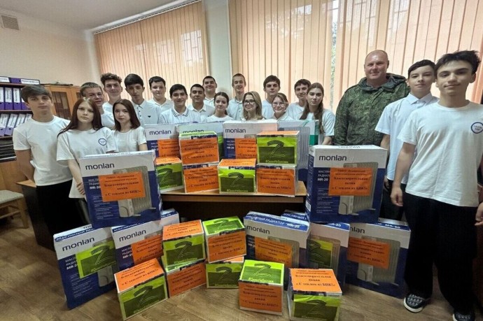 Студенты колледжей Ставрополья отправили гуманитарную помощь на фронт Студенты колледжей Ставрополья отправили гуманитарную помощь на фронт