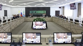 Марат Хуснуллин провёл совещание по социально-экономическому развитию Ставропольского края Марат Хуснуллин провёл совещание по социально-экономическому развитию Ставропольского края