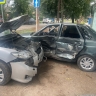 В Астрахани из-за пошедшей «на таран» автоледи пострадали мужчина и подросток