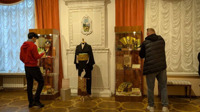 Искусство Японии середины XX века представили в Богородицком дворце-музее