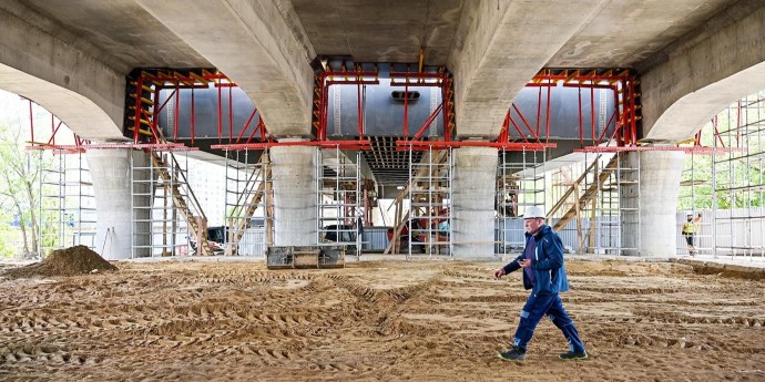 Путепровод между Костромской улицей и Юрловским проездом готов на 90%