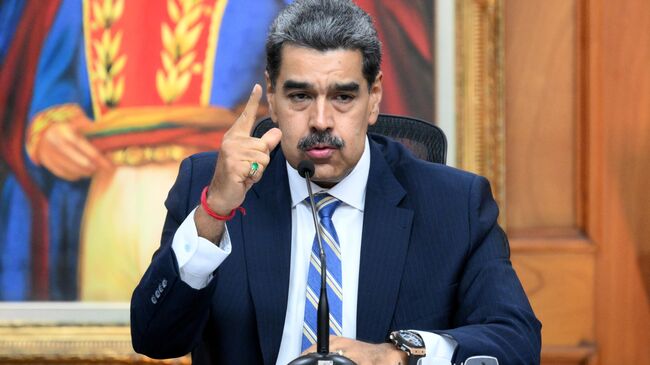 Мадуро отказал президенту Сальвадора в обмене заключенными
