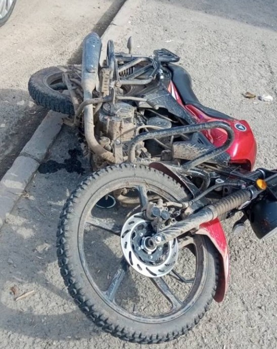 В Уфе 14-летний подросток на мопеде столкнулся с «Лада Калина»