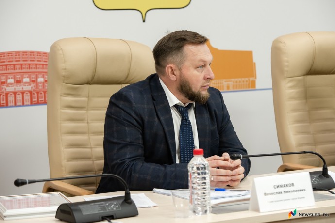 Симаков подтвердил смену руководства «Комбината питания» Симаков подтвердил смену руководства «Комбината питания»