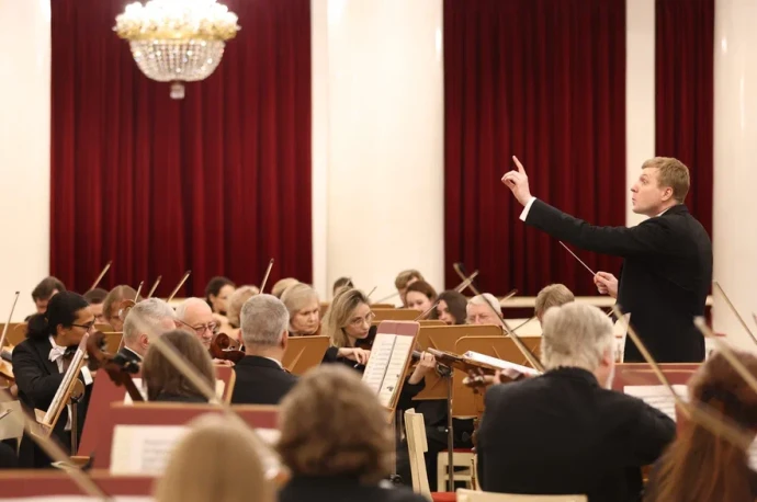 Петербургская филармония запустила абонемент «(Не)Знакомый Шостакович» Петербургская филармония запустила абонемент «(Не)Знакомый Шостакович»