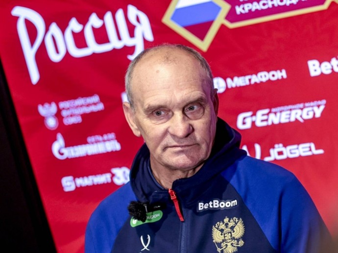 Кафанов рассказал, кто из вратарей сыграет за сборную России в марте
