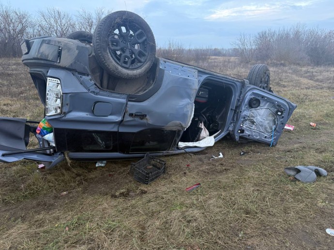 Двое пассажиров погибли при опрокидывании автомобиля в Мокшанском районе Двое пассажиров погибли при опрокидывании автомобиля в Мокшанском районе