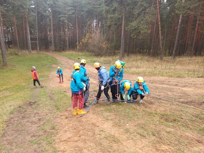 Региональный этап соревнований «Школа безопасности» собрал более 160 участников Региональный этап соревнований «Школа безопасности» собрал более 160 участников