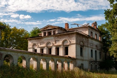 В РФ появится реестр памятников, нуждающихся в восстановлении