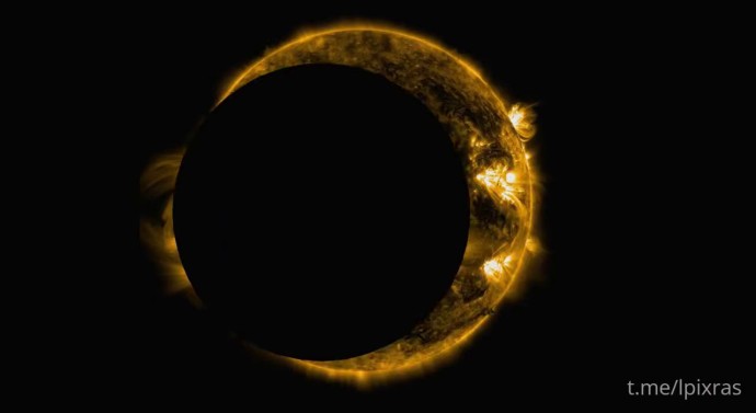 Появились космические кадры солнечного затмения во время транзита Луны Появились космические кадры солнечного затмения во время транзита Луны