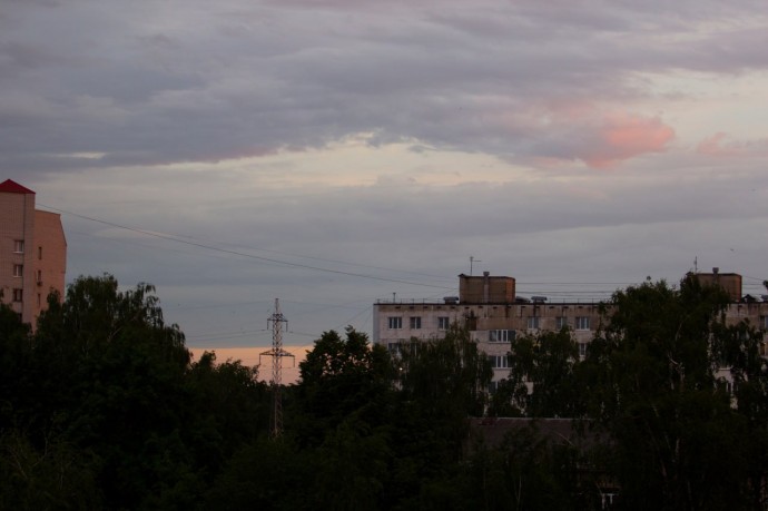 После атаки БПЛА в Курске 24 человека временно разместились в пункте временного размещения