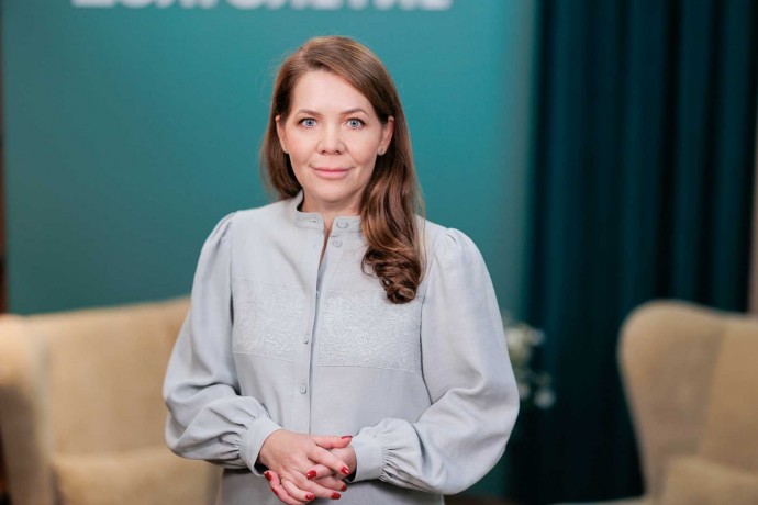 Для юбиляров супружеской жизни проводят торжественные церемонии в центрах московского долголетия