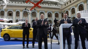 Михаил Мишустин принял участие в работе XIX Международного форума и выставки «Транспорт России» в рамках Транспортной недели – 2025 Михаил Мишустин принял участие в работе XIX Международного форума и выставки «Транспорт России» в рамках Транспортной недели – 2025