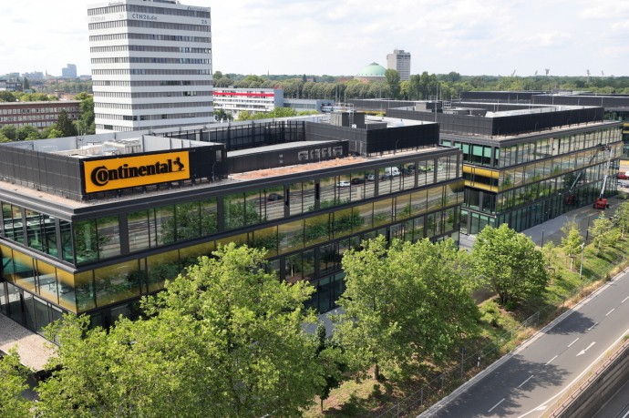 Мощный взрыв на Continental потряс Германию