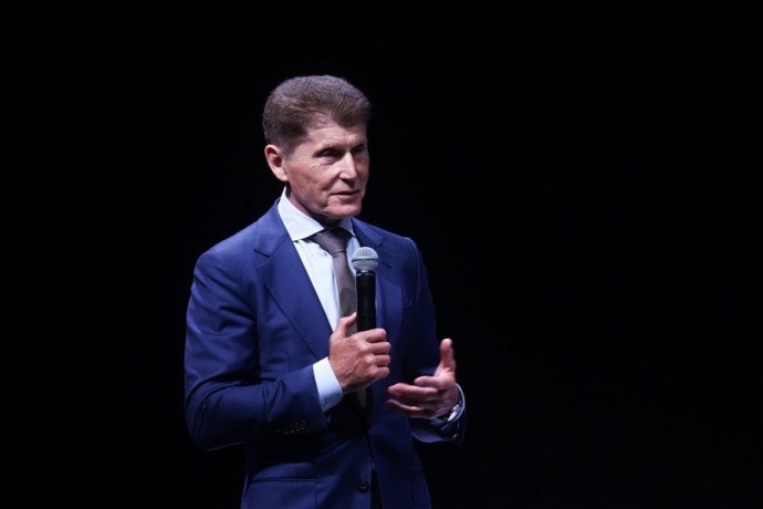 «Историю Приморского края мало кто знает»: Олег Кожемяко прочитал лекцию по истории во второй раз «Историю Приморского края мало кто знает»: Олег Кожемяко прочитал лекцию по истории во второй раз