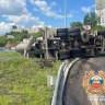 В Уфе опрокинулся «Камаз», водитель госпитализирован