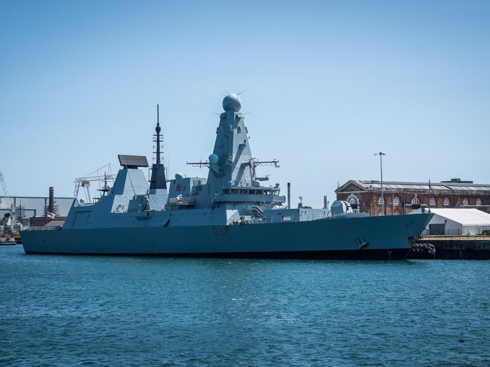 48 часов страха: российский и британский эсминцы встретились в Северном море 48 часов страха: российский и британский эсминцы встретились в Северном море