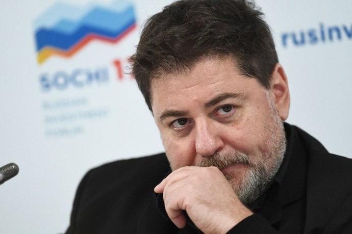 Шоумена Александра Цекало Виктория Брежнева обвинила в неуплате алиментов