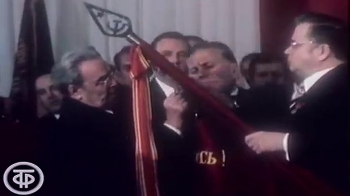 7 декабря 1976 года Туле присвоено Почётное звание «Город-Герой»