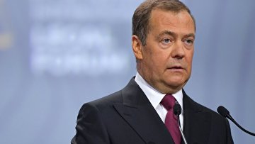 В новых субъектах России действует система публичного управления — Медведев