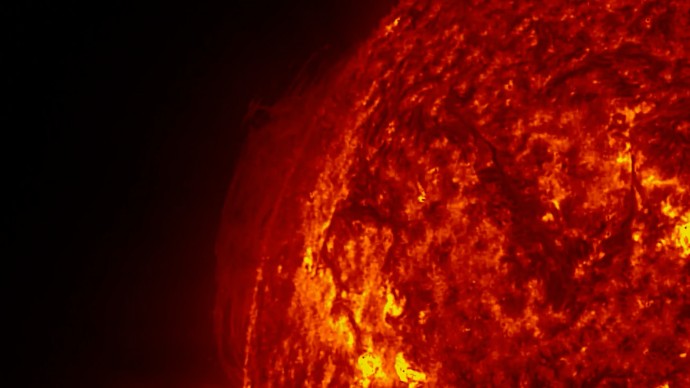 Протуберанец, магнитные бури и северное сияние: чего ждать от космической погоды с 12 по 13 октября