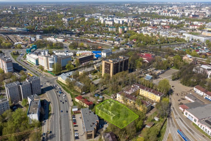 В Ярославле продают здание и земельный участок на проспекте Фрунзе