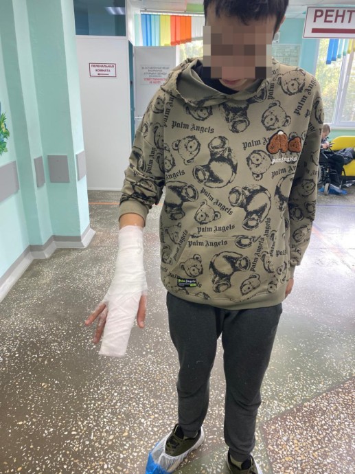 Страшнее деток зверя нет: группа школьников жестоко избила подростка