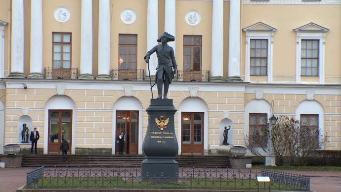 Александр Беглов: Павловску к юбилею вернут великолепный облик, который был задуман его создателями Александр Беглов: Павловску к юбилею вернут великолепный облик, который был задуман его создателями