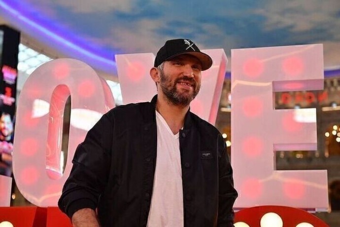 Овечкин посетил матч открытия РПЛ Овечкин посетил матч открытия РПЛ