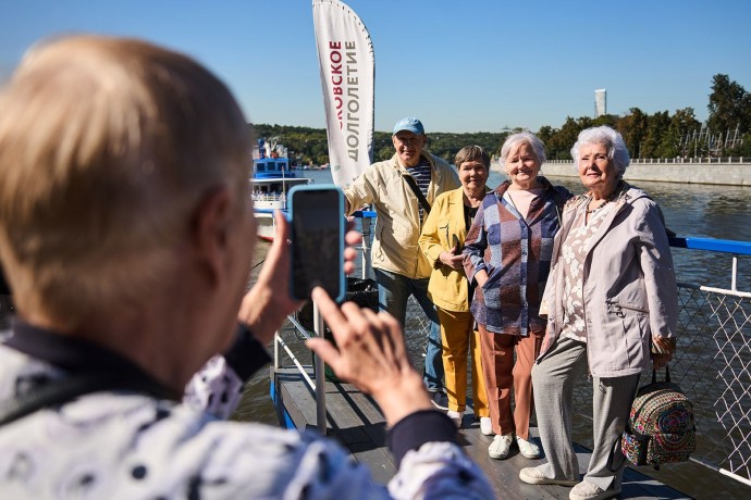 По пути с долголетием: как Москва поддерживает горожан старшего возраста По пути с долголетием: как Москва поддерживает горожан старшего возраста