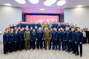 В Луганске представители Следственного комитета встретились с молодежью в рамках Всероссийского проекта «Диалоги с Героями» В Луганске представители Следственного комитета встретились с молодежью в рамках Всероссийского проекта «Диалоги с Героями»