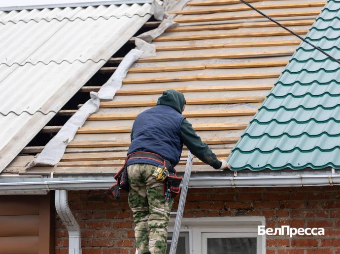 Вячеслав Гладков призвал ускорить темпы восстановления домов в Шебекино и Борисовке