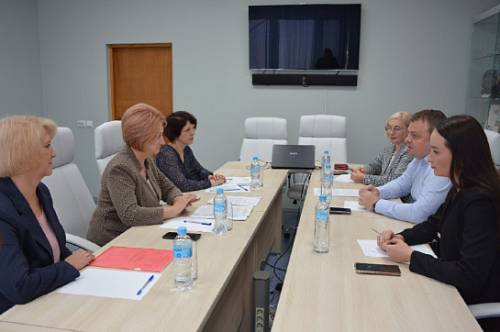 Амурское министерство соцзащиты и ректор АмГУ подписали соглашение о сотрудничестве