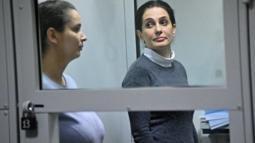 Суд назначил 9,5 и 9 лет колонии врачам по делу о гибели младенца