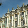 На входе в Эрмитаж собралась огромная очередь в день бесплатного посещения